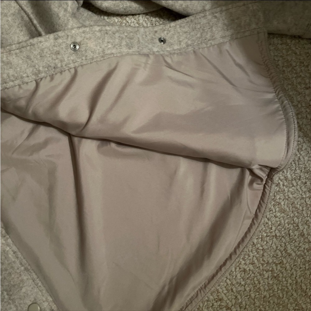 H&M Jacket - Picture 6 of 7